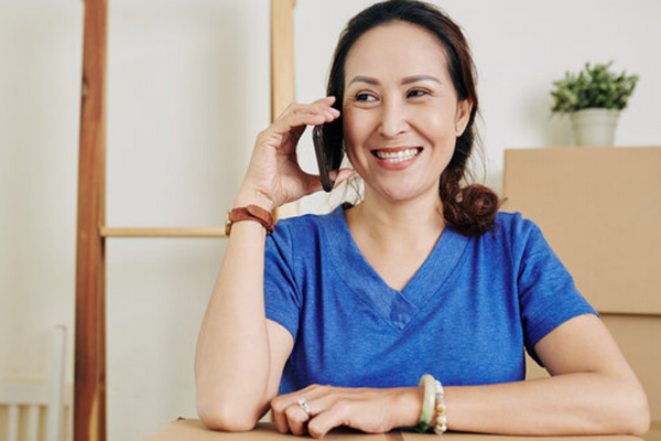 women making call on phone